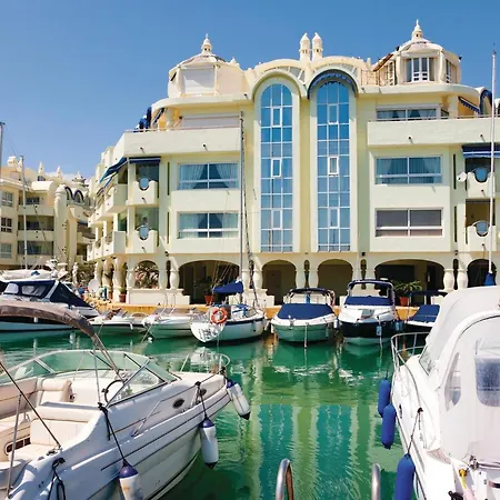Appartement Two-bedroom In Benalmádena
